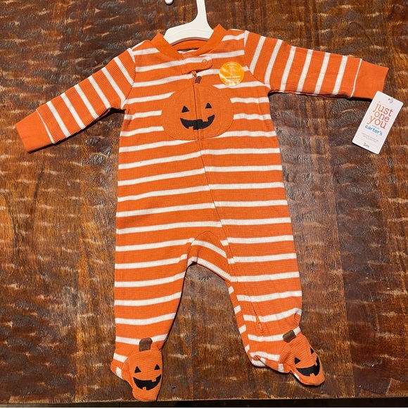 Carter's One Pieces Nwt Carters Pumpkin Footed Onesie Sleeper